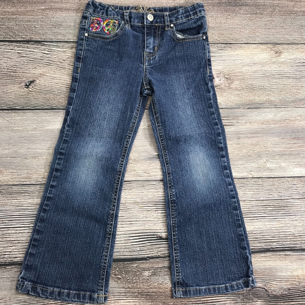 RVT Medium Distressed Peace Stitched Pocket Jeans